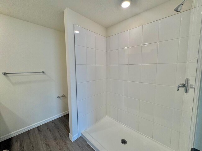 Building Photo - 36015 Sunflower Hl Dr