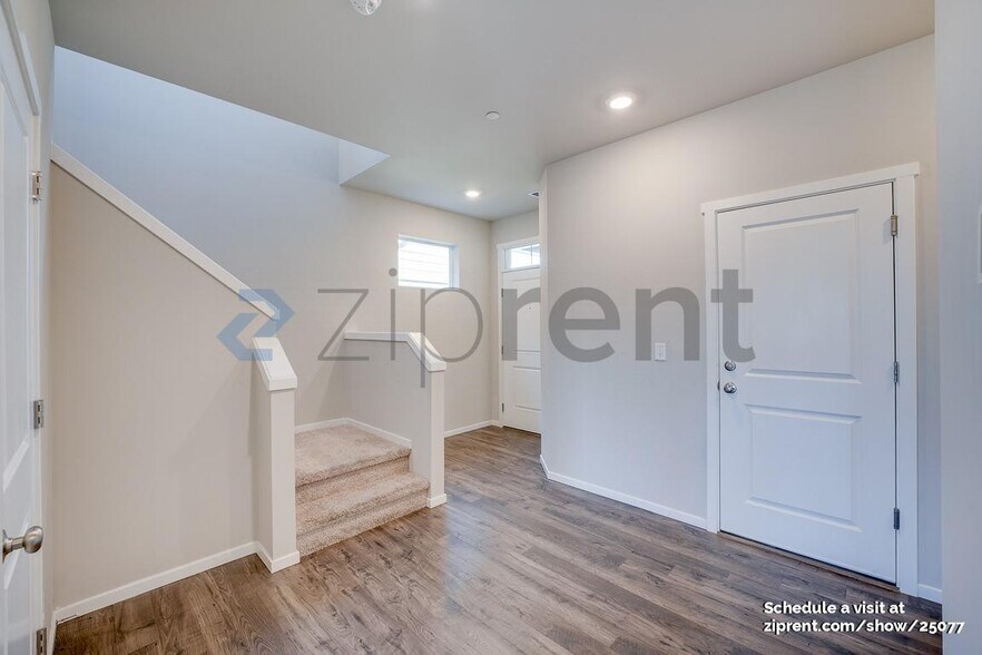 Building Photo - 10747 186th St Ct E