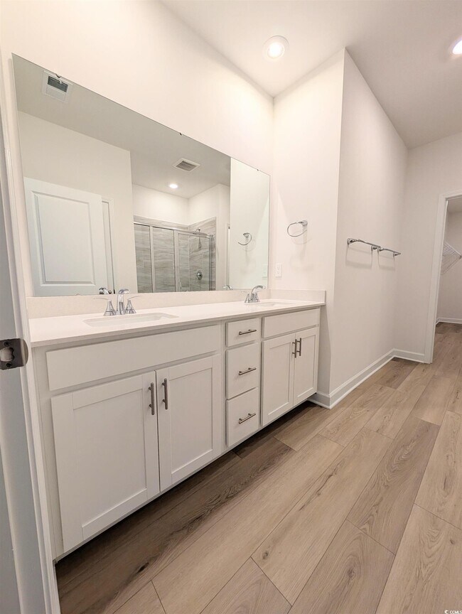 Building Photo - 1109 Lauryn Oak Lp