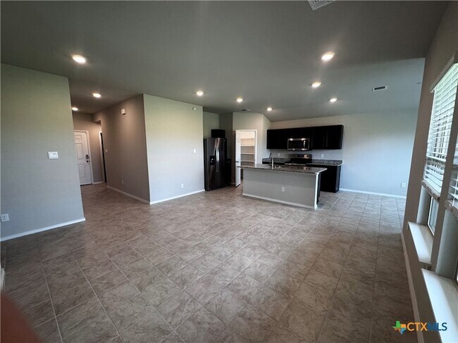 Building Photo - 1010 Prairie Clover Rd
