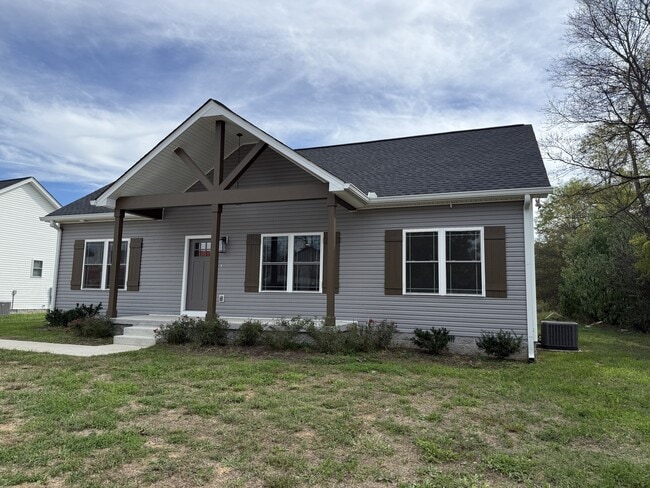 Building Photo - 1009 W Main St