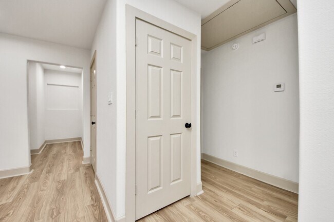 Building Photo - 2919 Rosedale St