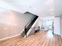 Building Photo - 1319 S Markoe St