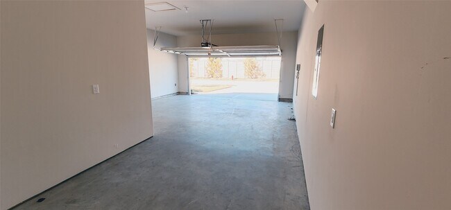 Building Photo - 353 Gotland Russ Ln