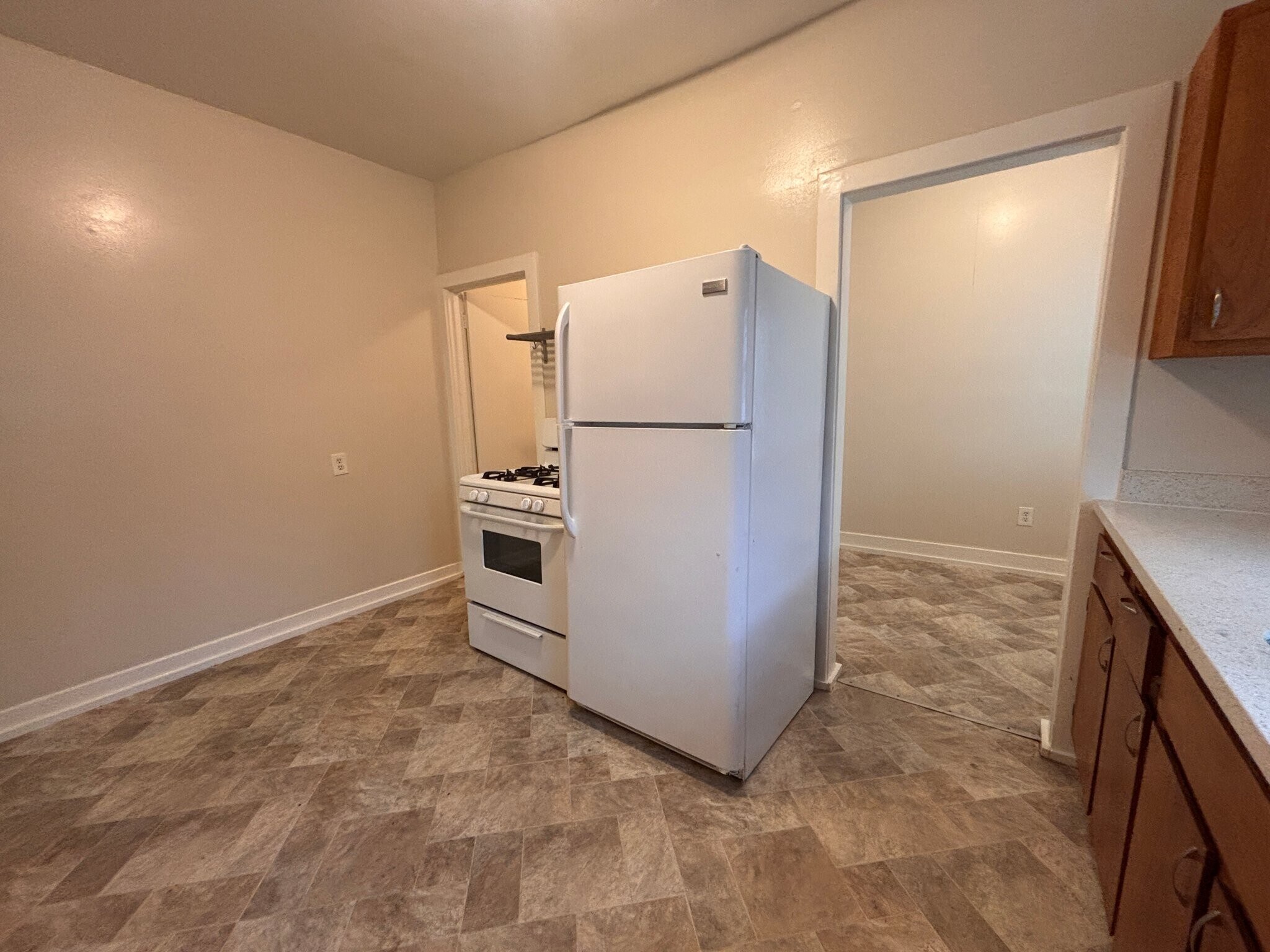 Building Photo - 1118 12th St