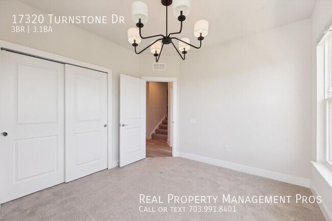 Building Photo - 17320 Turnstone Dr