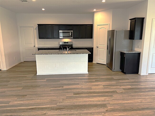 Building Photo - 15019 Ashton Mdws Dr