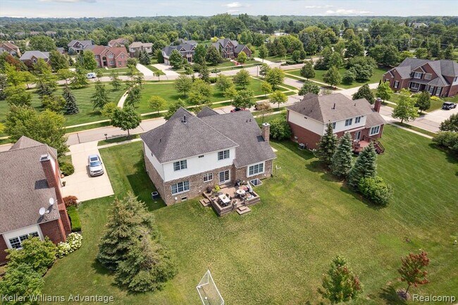 Building Photo - 24323 Bellingham Dr