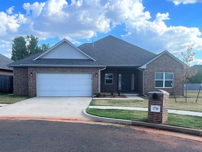 Primary Photo - 2720 NW 170th Terrace