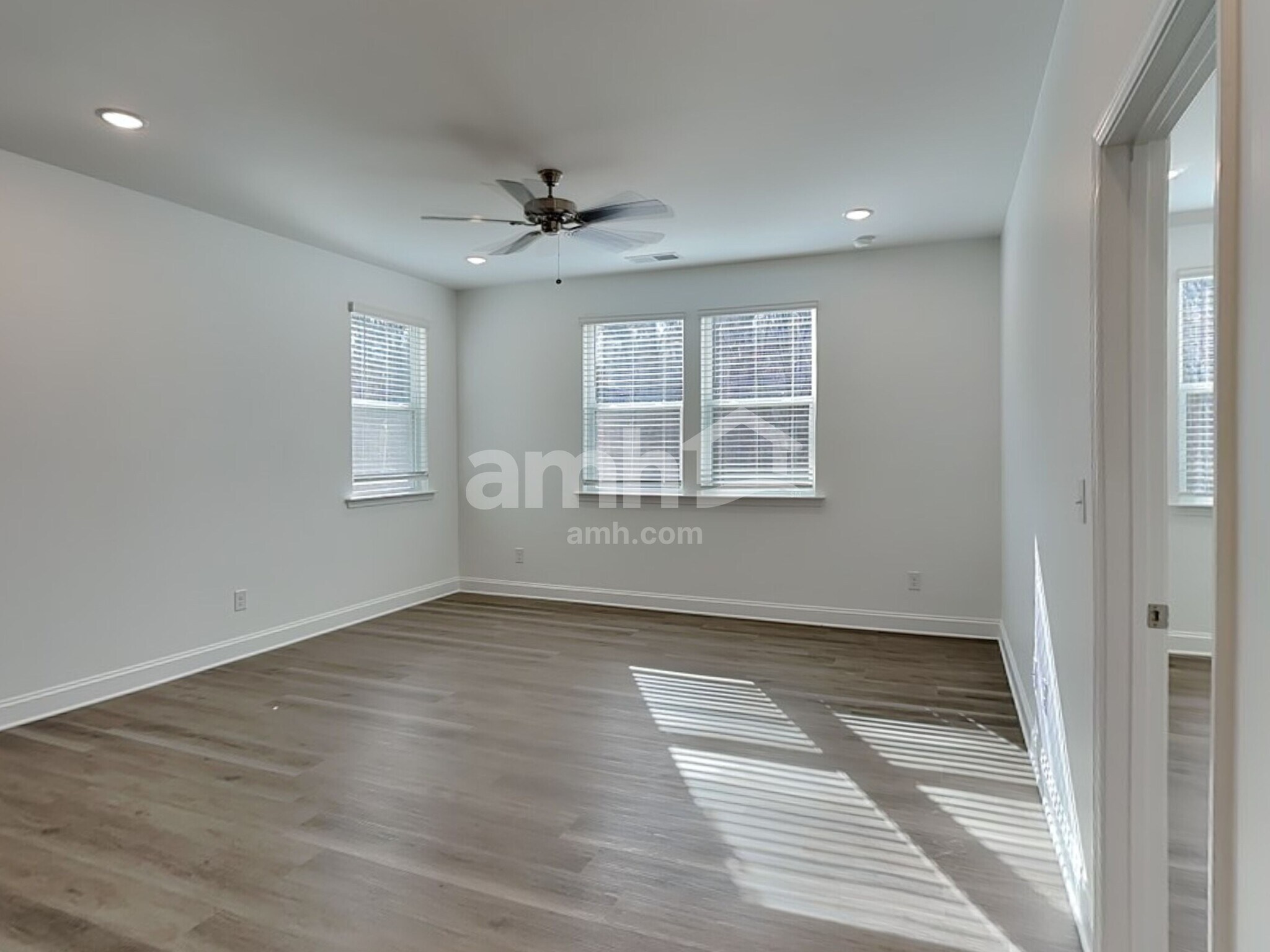 Building Photo - 3517 Jefferson Cor Ln