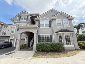 Building Photo - 3319 S Kirkman Rd