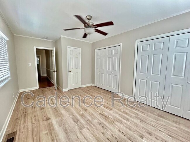 Building Photo - 766 Timber Ln
