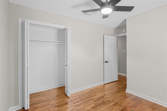 Building Photo - 3520 Sidney Dr