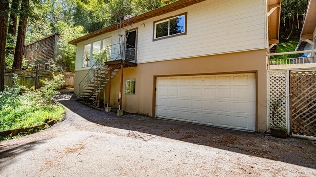Building Photo - 317 Olema Rd