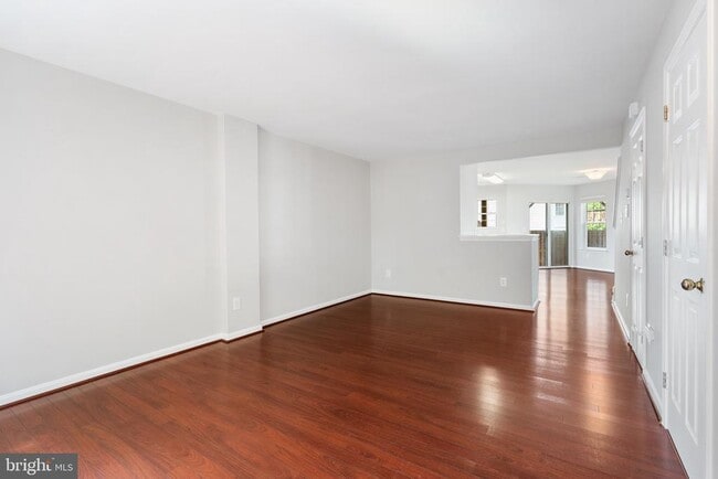 Building Photo - 26091 Lands End Dr