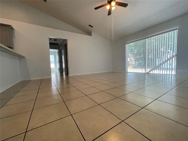 Building Photo - 949 Salerno Ct