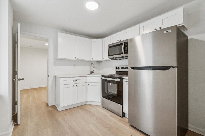 Building Photo - 2509 N Sartain St