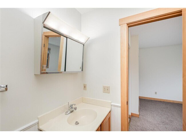 Building Photo - 14841 58th St N