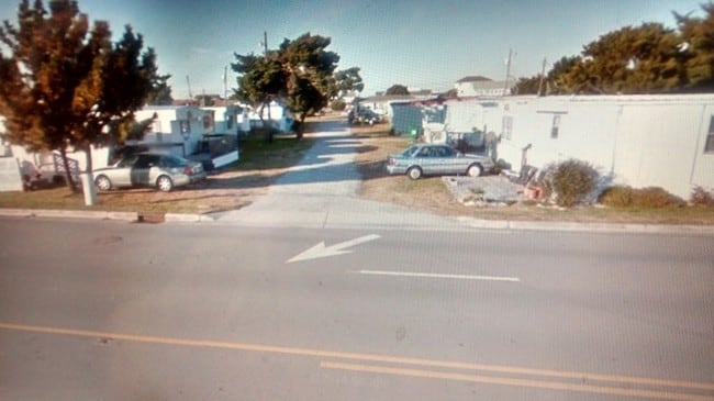 Primary Photo - 504 Ft Macon Rd W
