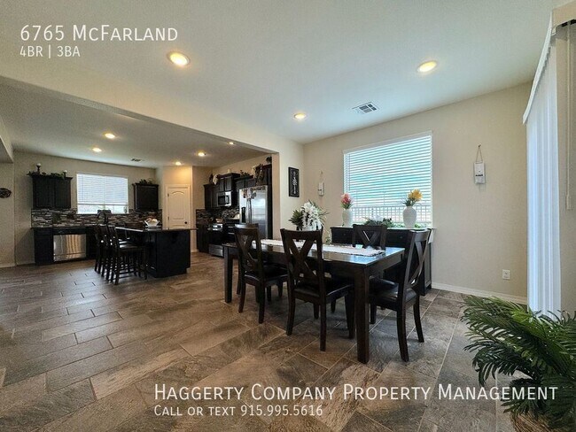 Building Photo - West El Paso 4 bed Refrig A/C with 3 car g...