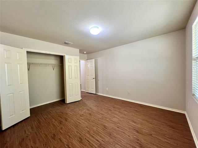 Building Photo - 2804 Cameron Way