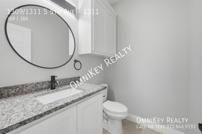 Building Photo - 1309/1311 S 5th Ave-1311