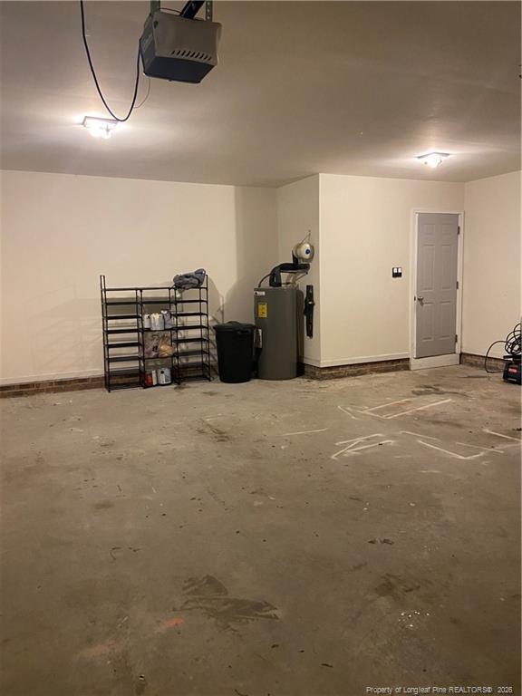 Building Photo - 50 Breezewood Dr