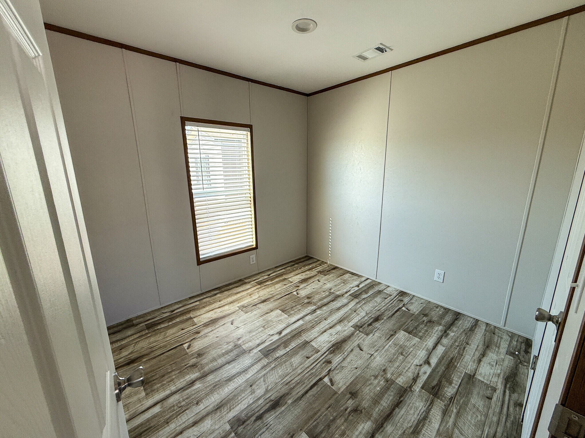 Building Photo - 132 Ponderosa Way