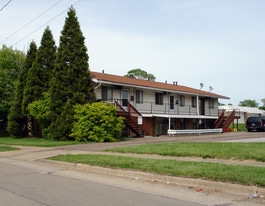 Building Photo - 733 E Wilbeth