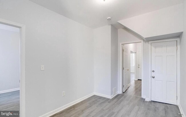 Building Photo - 3007 Oakley Ave