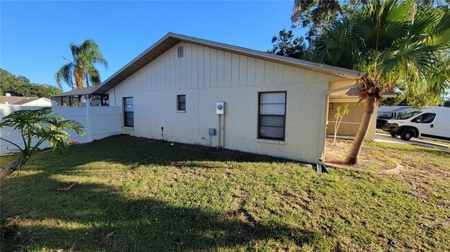 Building Photo - 8427 Brandeis Cir E