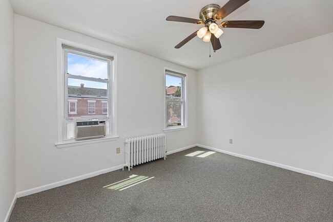 Building Photo - Cozy 3 Bed near metro!  Apply today for sa...