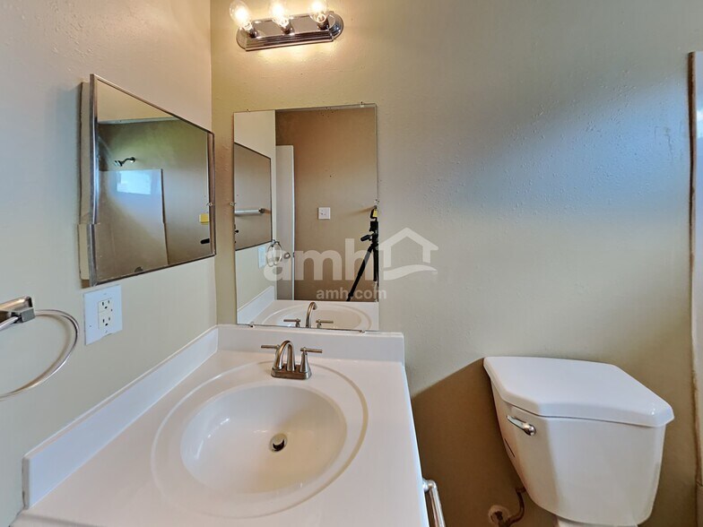 Building Photo - 14427 Brunswick Point Ln