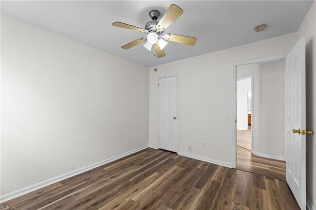 Building Photo - Graystone Reserves