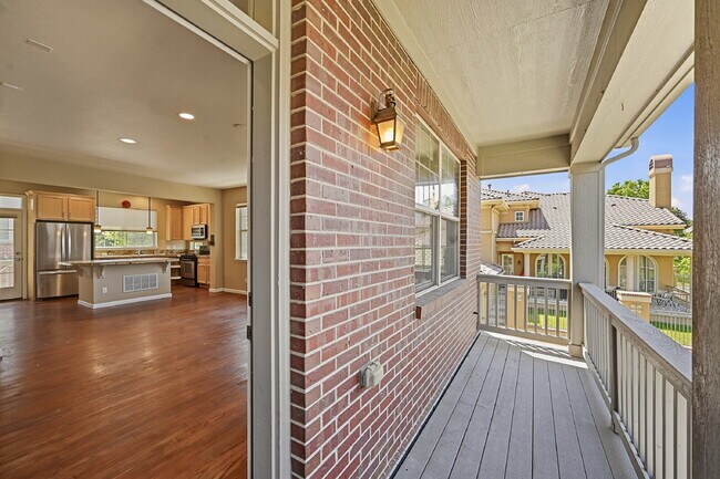 Building Photo - $2,640.95 -  3 Bed, 2.5 Bath Townhome in Denver with Attached Garage and Central AC!