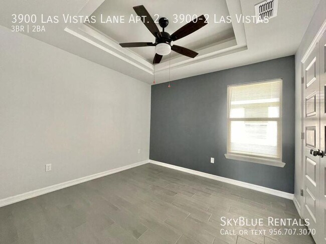 Building Photo - 3900 Las Vistas Ln