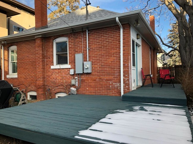 Building Photo - 4415 Stuart St