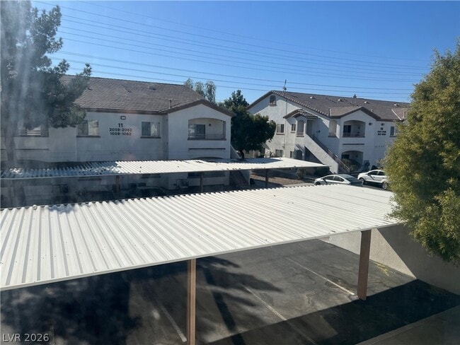 Building Photo - 5650 E Sahara Ave
