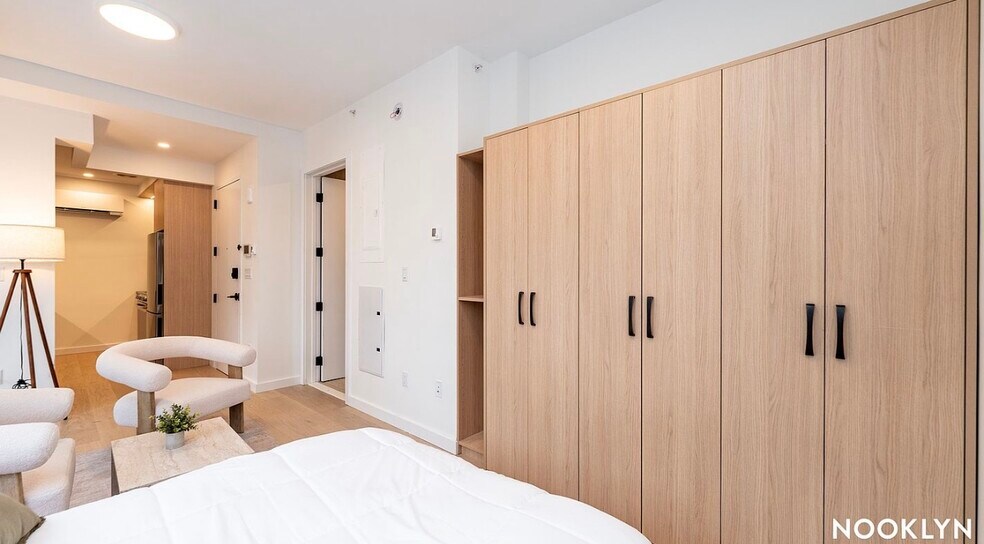 Building Photo - 88 Schermerhorn St