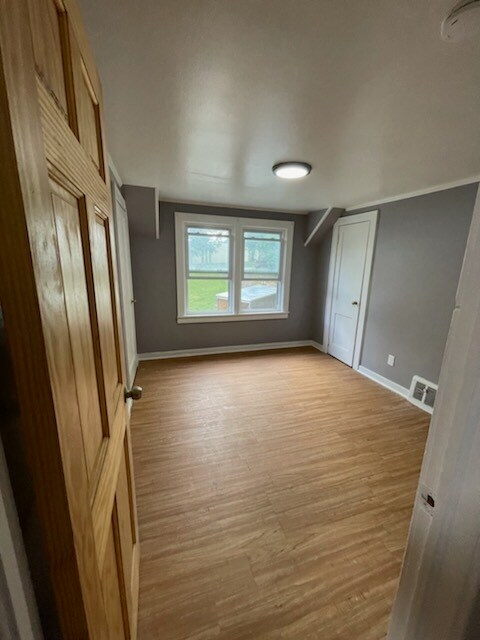 Building Photo - 3424 Vestal Rd