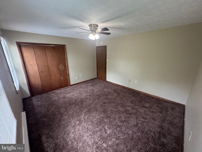 Building Photo - 520 Allston Cir