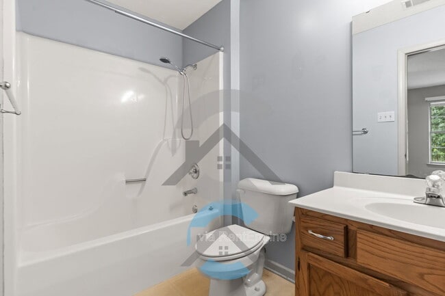 Building Photo - 1735 Monaco Dr