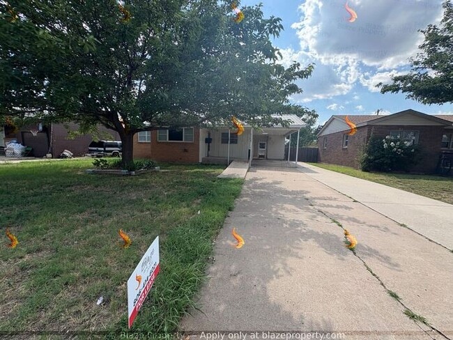 Primary Photo - 4 bedroom 2 bathroom home in Lawndale read...