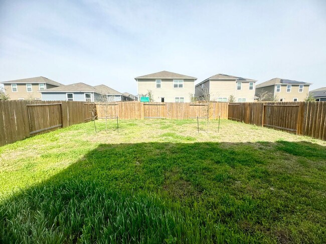 Building Photo - 2927 Citron Garden