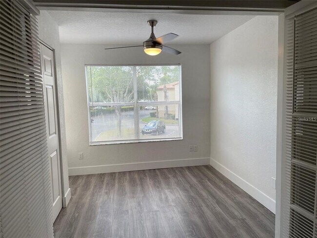 Building Photo - 822 Camargo Way