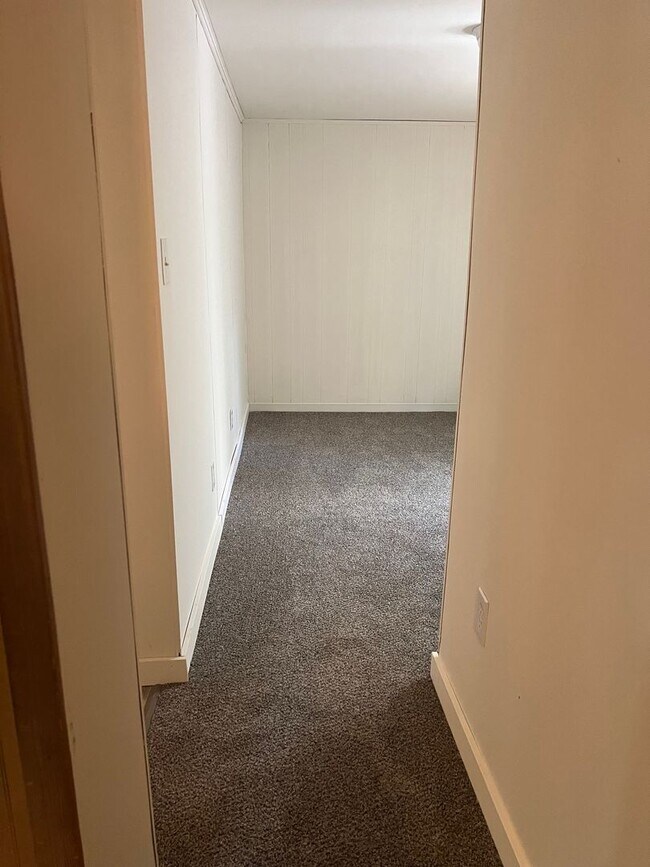 Building Photo - Quakertown Cape in Private Setting
