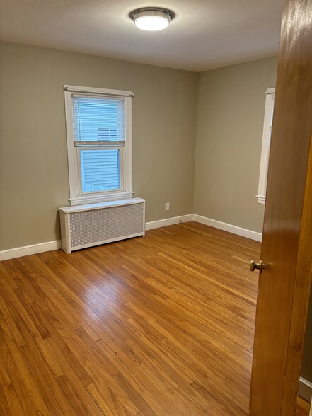 2nd bedroom view from doorway - 28 Newman St