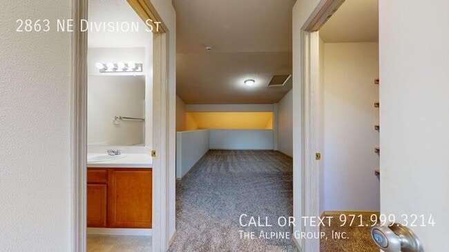 Building Photo - 2863 NE Division St