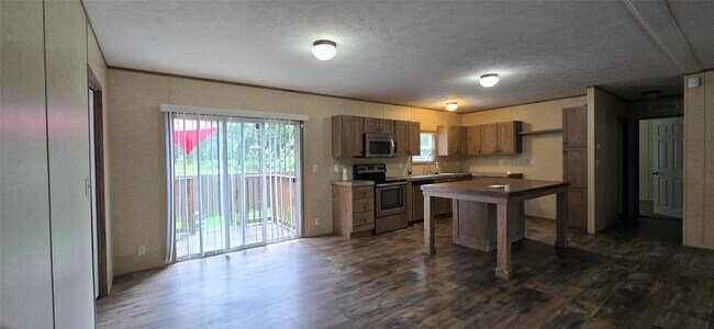 Building Photo - 30605 Nichols Sawmill Rd