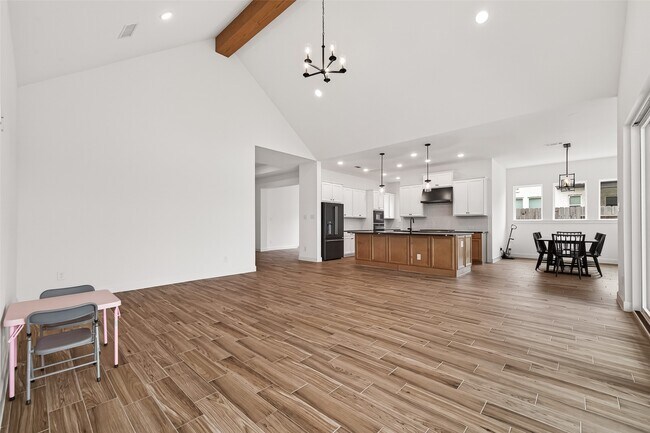 Building Photo - 15503 Salmon Springs Dr